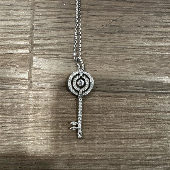 Swarovski Sparkling Dance Key
Pendant with Chain - Picture 6 of 9